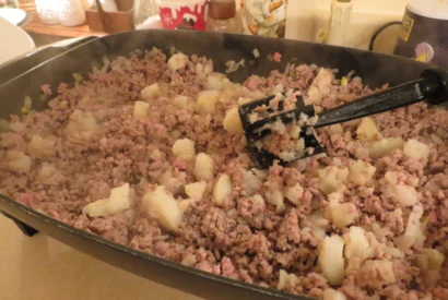 Thumbnail for Easy French Meat Stuffing Recipe: for 5 People